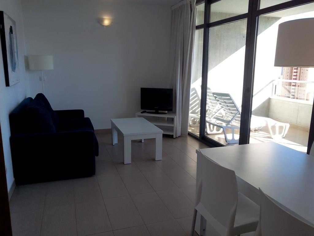 Apartamentos Con Terraza Torre D'Oboe By Renthas Benidorm Room photo